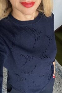 CINZIACALDI | marine blue thick sweater with round yarn pellets in a soft merino blend