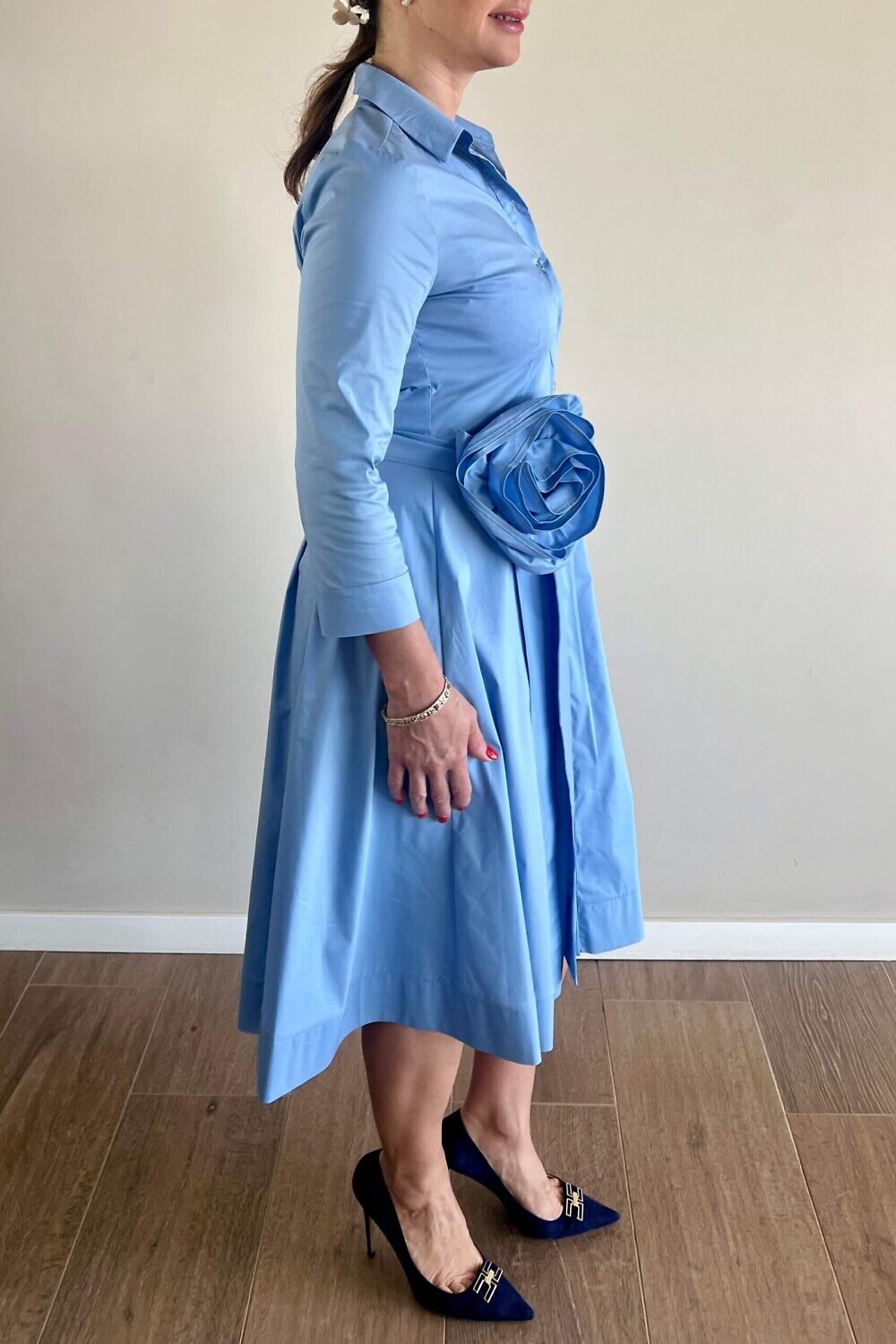 RALUCA MIHALCEANU light blue shirt dress in midi length with tie belt and detachable rose accessory